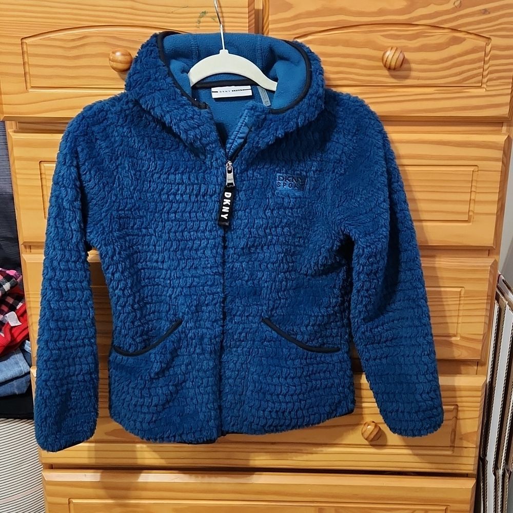 Girls DKNY Sport girls zip up hooded fleece jacket size medium